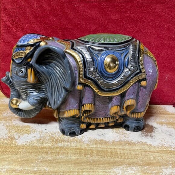 Ceramic Colorful Elephant from 1970 - Picture 3 of 8
